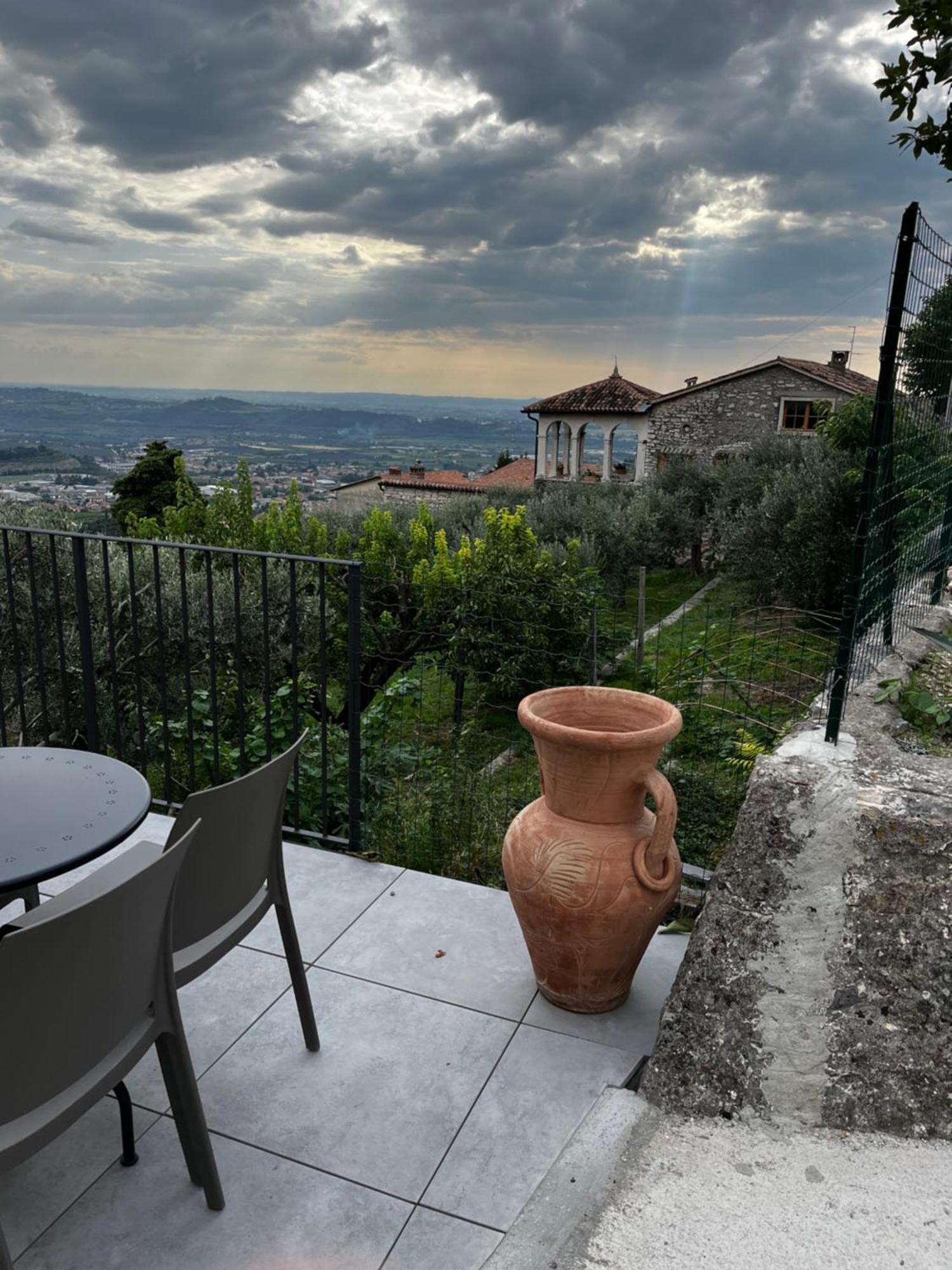 Casa Vacanze Conca D Oro Sant'Ambrogio di Valpolicella Exterior photo